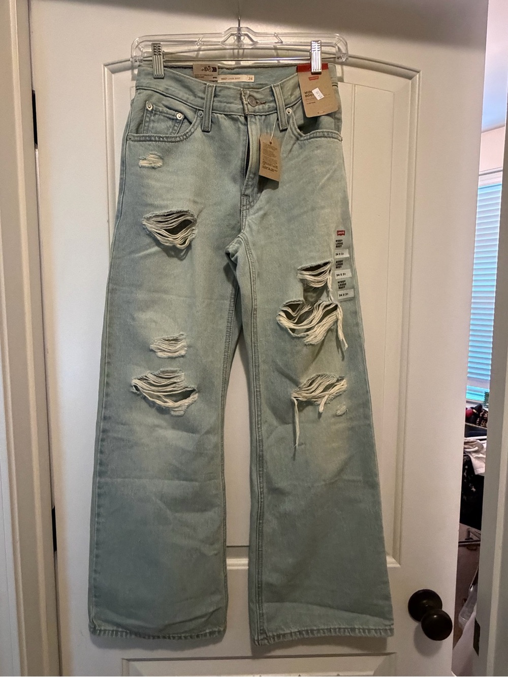 Levi’s Middy Loose Boot - Brand New